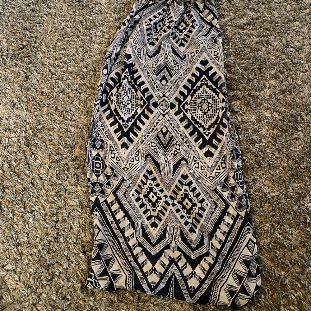 Maxi Dress - Picture 3 of 3